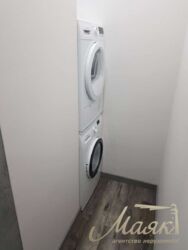   , ,     8