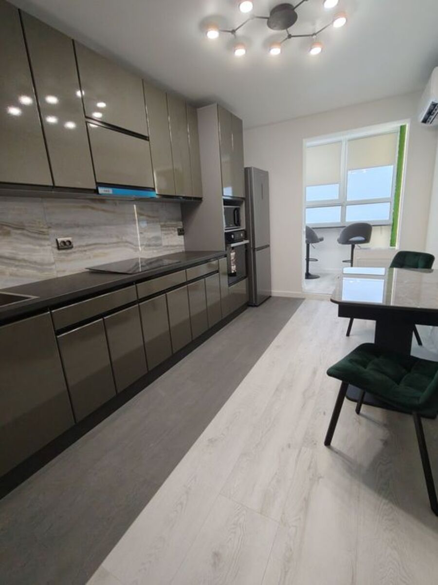 ����� ������ �������� � ��������. �� �� �������, �������� ���� 1