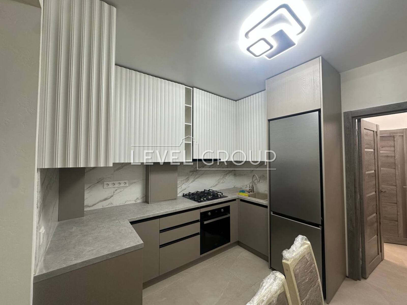 ������� �������� �������, 105�, ��������������, ����������, ������� ���� 1