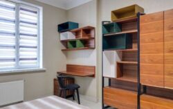  2  ,  RiverStone,    13
