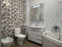 ������ 1-������� �������� � �� '�������' (� ���������!) ���� 9