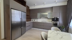 Світла простора квартира в ЖК 'Хвиля' (Волна) Старонаводницька 13 фото 2 Світла простора квартира в ЖК 'Хвиля' (Волна) Старонаводницька 13 фото 2