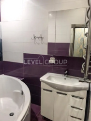 2-������� �������� 65 �2 � �� ������ ������� ���� 13