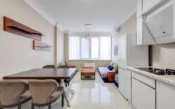  2  ,  RiverStone,    5