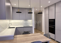  3    Podil Plaza & Residence  4