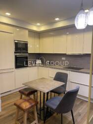 ������ 2-� �������� 98 �� � �� Park Avenue VIP ���� 10