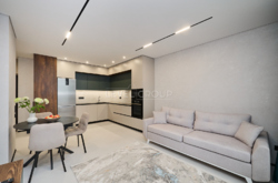 Однокімнтана квартира з дизайнерським ремонтом в ЖК Варшавський 2. Перша Здача, ніхто не жив. фото 5 Однокімнтана квартира з дизайнерським ремонтом в ЖК Варшавський 2. Перша Здача, ніхто не жив. фото 5