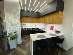 Авторський ремонт 4к, 140 м² ЖК Royal Tower + паркінг фото 1 Авторський ремонт 4к, 140 м² ЖК Royal Tower + паркінг фото 1