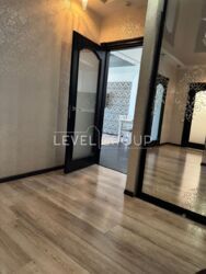       3-   105 2,      Park Avenue  6
