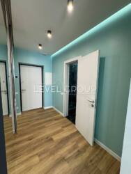 ������ 1-� �������� ���� 8