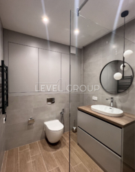  3    Podil Plaza & Residence  10