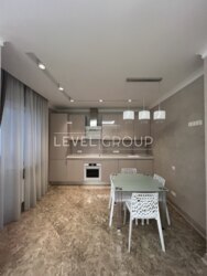 Оренда квартири-студії в центрі, ЖК на вул. Золотоустівська фото 1 Оренда квартири-студії в центрі, ЖК на вул. Золотоустівська фото 1