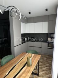  3-    Svitlo Park  2