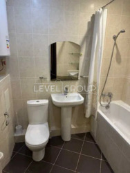  2-  75 ²   '' ()  7