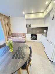 ���������, �������� | 1-� �������� � �� Podil Plaza & Residence ���� 9