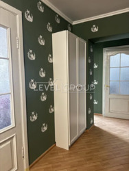 ������ 3� �������� (80 �²) � �. ����� ������, ���. ���������� 122 ���� 12