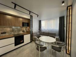 Оренда 1-кімнатної квартири в ЖК OkLand 43м2 фото 1 Оренда 1-кімнатної квартири в ЖК OkLand 43м2 фото 1