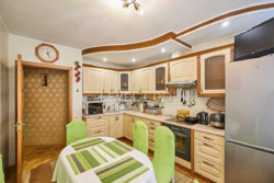 ������ 3-� ������� ��������, �����������, 3 �� �� ����� ���� 10