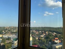       3-   105 2,      Park Avenue  20