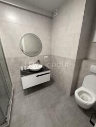 ������ 1-� ��������, �� Manhattan, ���������, 54�2 ���� 10