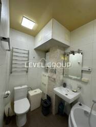 Здам простору 2-кімнатну квартиру в Печерському районі! фото 10 Здам простору 2-кімнатну квартиру в Печерському районі! фото 10