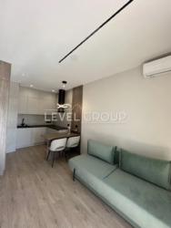 ������ �������� 50 �� � �� Park Lake city, ���������. ���� 2