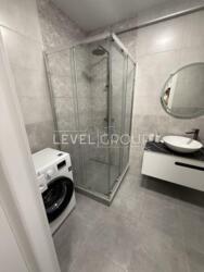 ������ 1-� ��������, �� Manhattan, ���������, 54�2 ���� 5