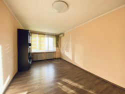 Оренда 4-к квартири по вул.Старонаводницька фото 9 Оренда 4-к квартири по вул.Старонаводницька фото 9