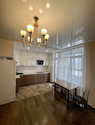 Оренда 2-кімнатна квартира Драгоманова 10 метро Позняки є генератор фото 3 Оренда 2-кімнатна квартира Драгоманова 10 метро Позняки є генератор фото 3