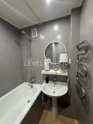 ������ 3� �������� (80 �²) � �. ����� ������, ���. ���������� 122 ���� 18