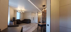 ������ 2-������� �������� | �� San Francisco Creative House | �. ����� ���� 1