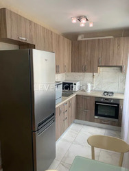 2-кімнатна квартира-студія 48 м² біля метро «Печерська» фото 1 2-кімнатна квартира-студія 48 м² біля метро «Печерська» фото 1