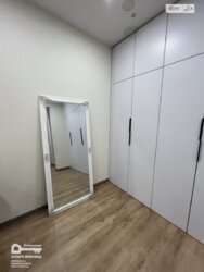 ������� �������� ³�������, ³�����, ����������, ���. 600-����, 3� ���� 17