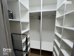 ������� �������� ³�������, ³�����, ����������, ���. 600-����, 3� ���� 10