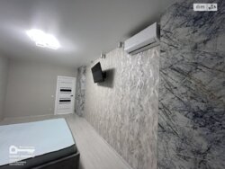 ������� �������� ³�������, ³�����, ����������, ���. 600-����, 3� ���� 4