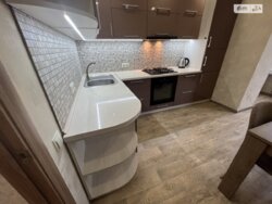 ������� �������� ³�������, ³�����, �������������, ���. ������������, 18� ���� 13