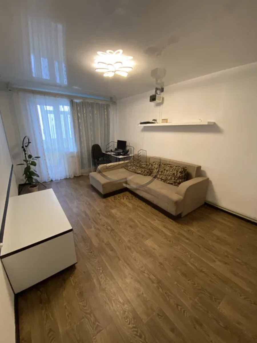 ���� 3-������� ��������, 626 ���������, ���� 1