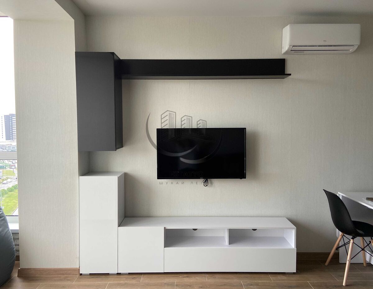 ���� 1 ������� ��������, �� 'ͳ������� ������' ���� 1