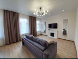 ���� 3 ������� �������� � 2 ����������� �������, �������� ���� 6