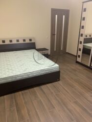 ���� 1 ������� ��������, �� '������' ���� 1