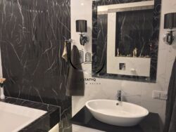 ���� 3 ������� ��������, �����, �. ������� ���� 7