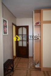 Оренда просторої 3 кім квартири з технікою та меблями фото 16 Оренда просторої 3 кім квартири з технікою та меблями фото 16