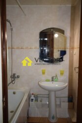 Оренда просторої 3 кім квартири з технікою та меблями фото 13 Оренда просторої 3 кім квартири з технікою та меблями фото 13