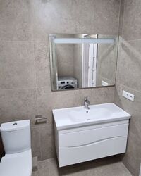 2� � �� Central House ���� 10