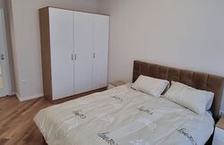 2� � �� Central House ���� 6