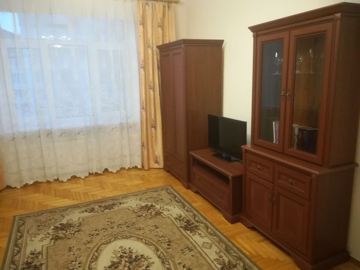 Здається квартира Київ, Печерський, Липська, 15в, м. Кловська фото 1 Здається квартира Київ, Печерський, Липська, 15в, м. Кловська фото 1