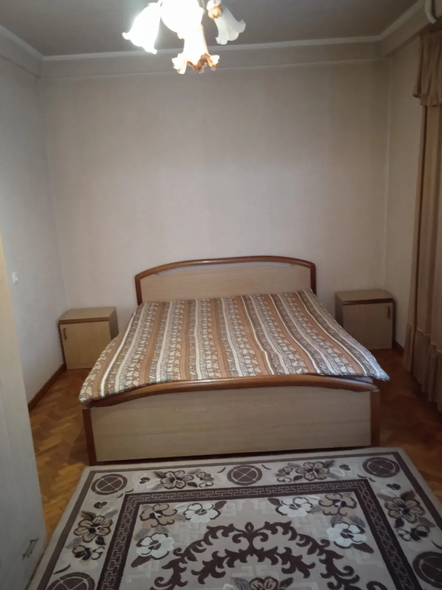 Здається квартира Київ, Печерський, булв. Лесі Укарїнки, 24Б фото 1 Здається квартира Київ, Печерський, булв. Лесі Укарїнки, 24Б фото 1