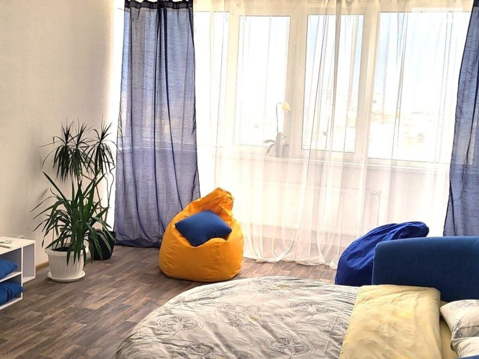   , ',  , 6, . 쳿  1