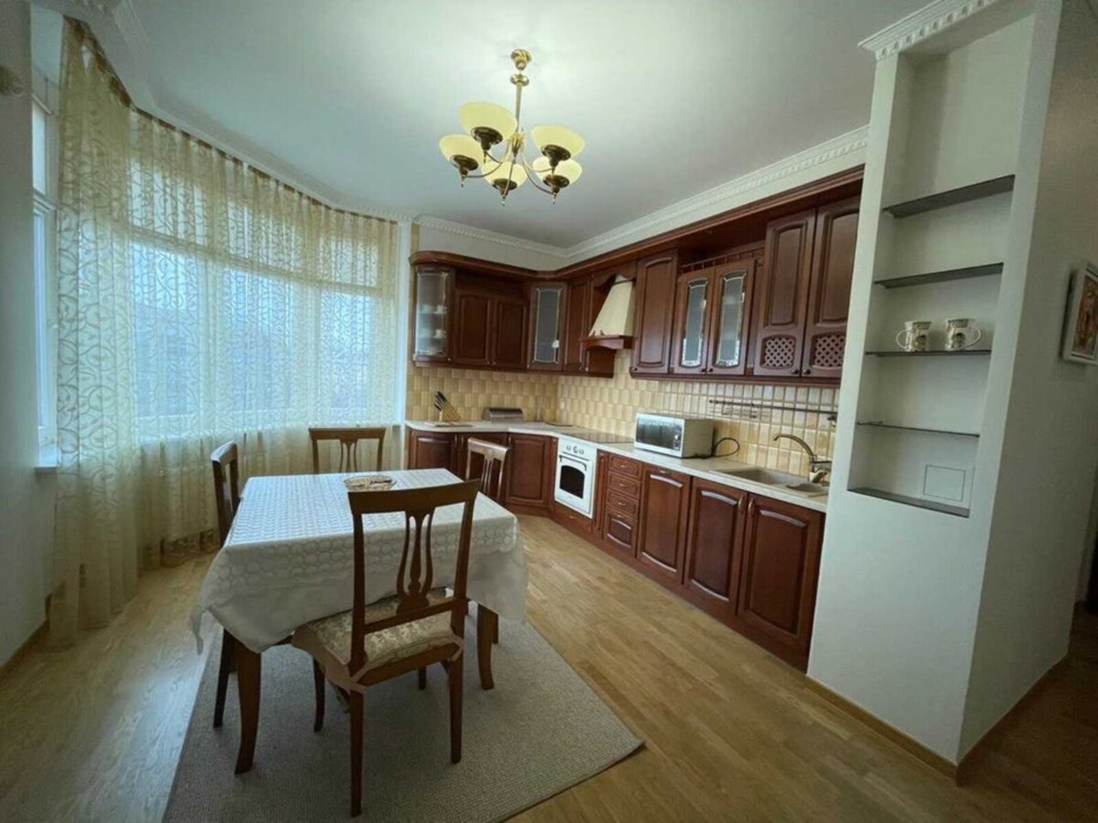 Здається квартира Київ, Печерський, Кловській узвіз, 5 фото 1 Здається квартира Київ, Печерський, Кловській узвіз, 5 фото 1