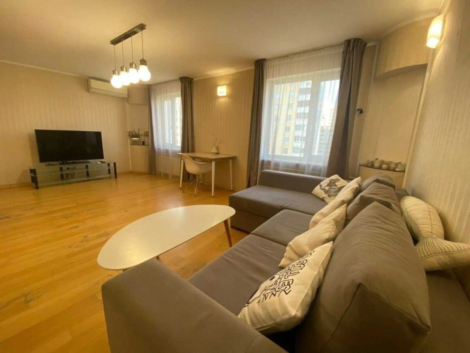 Здається квартира Київ, Дарницький, Бориса Гмирі, 9В фото 1 Здається квартира Київ, Дарницький, Бориса Гмирі, 9В фото 1
